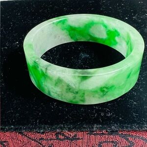 Burma type A jadeite  jade bangle/37.37mm
